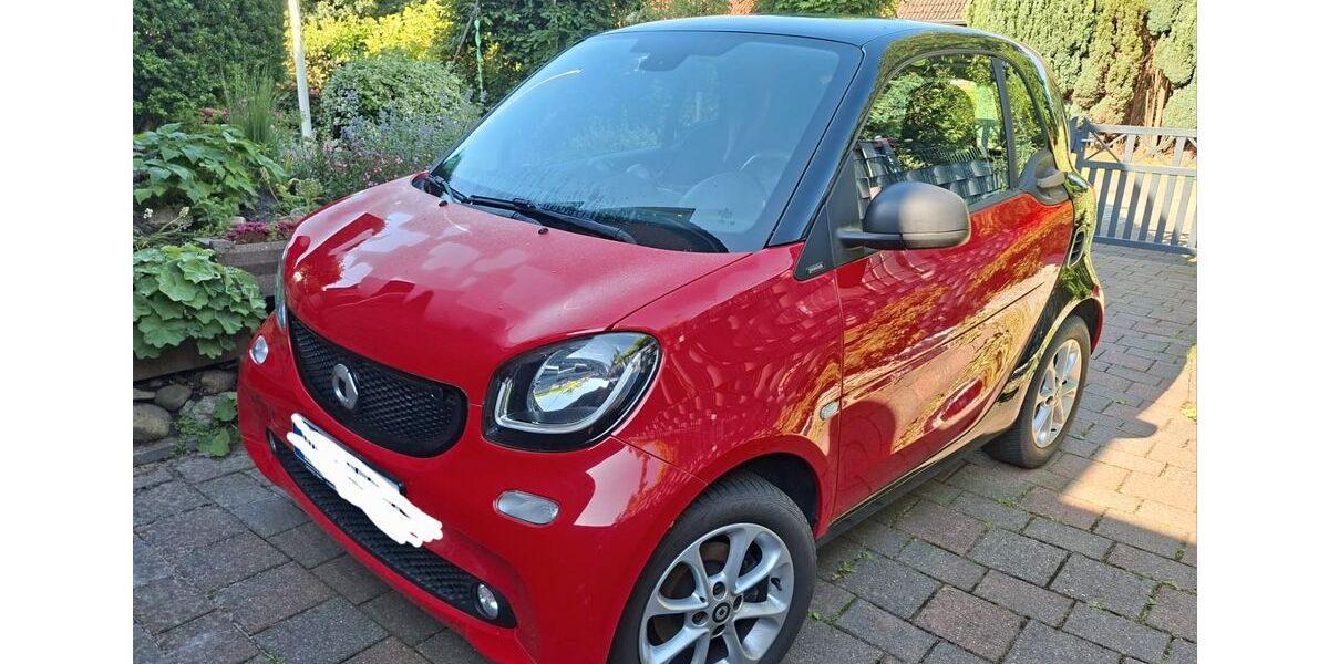 Smart ForTwo 27.080 km 8.750 &euro; Winsen 21423