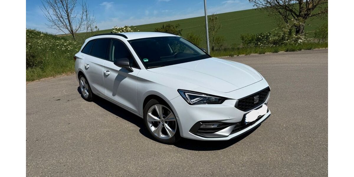 Seat Leon 35.000 km 22.700 &euro; Hemmingen 71282