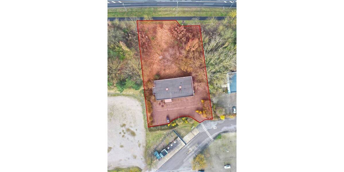 Gewerbeobjekt Güstrow Dettmannsdorf - 7 Zimmer, 336 m&sup2;, 299.000&euro; | Angebot:25729157