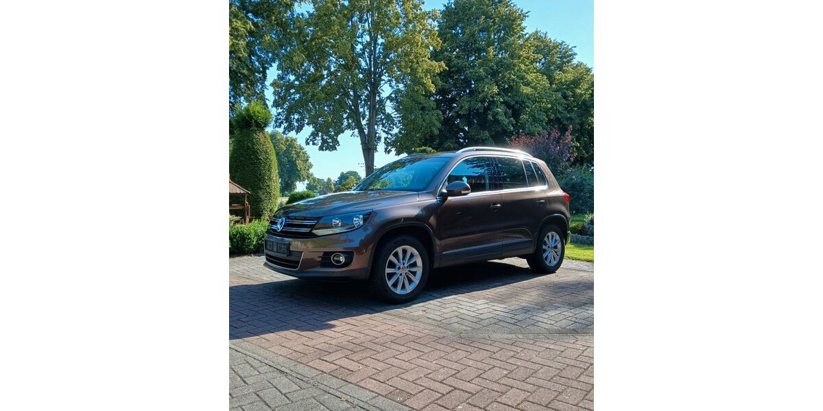 VW Tiguan 107.500 km 10.900 &euro; Haßbergen 31626