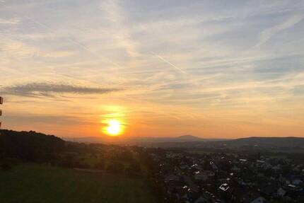 Licht, Weitblick, Wohlgefühl - 2,5-Raum-Wohnung mit Balkon & Aufzug, provisionsfrei 2 zimmer