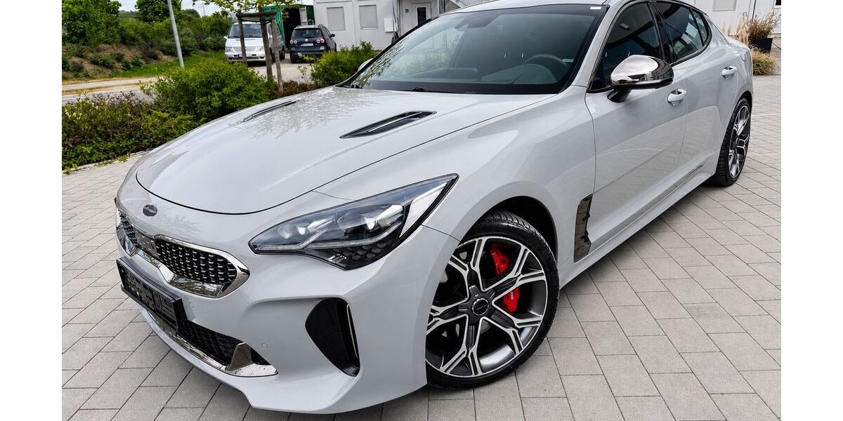 Kia Stinger 145.000 km 22.900 &euro; Neuching 85467