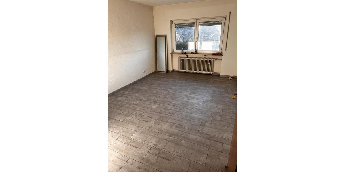 Doppelhaushälfte Gunzenhausen - 4 Zimmer, 100 m&sup2;, 375.000&euro; | Angebot:26512086