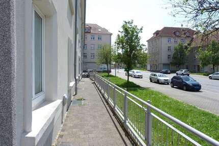 Wohnung Leuna Ockendorf - 2 Zimmer, 55 m&sup2;, 381&euro; | Angebot:27330672