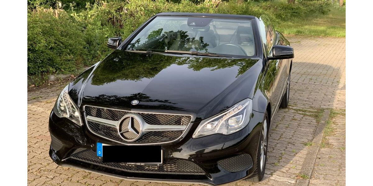Mercedes-Benz 220 87.000 km 18.900 &euro; Kattendorf 24568
