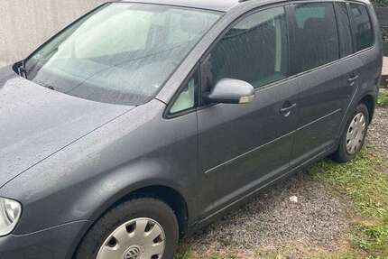 VW Touran 258.700 km 1.990 &euro; Netphen 57250