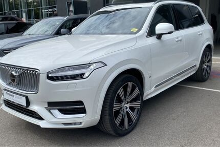 Volvo XC90 31.750 km 65.990 € Neutraubling 93073