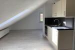 Dachgeschoßwohnung Schwanfeld - 1 Zimmer, 50 m&sup2;, 400&euro; | Angebot:26402601