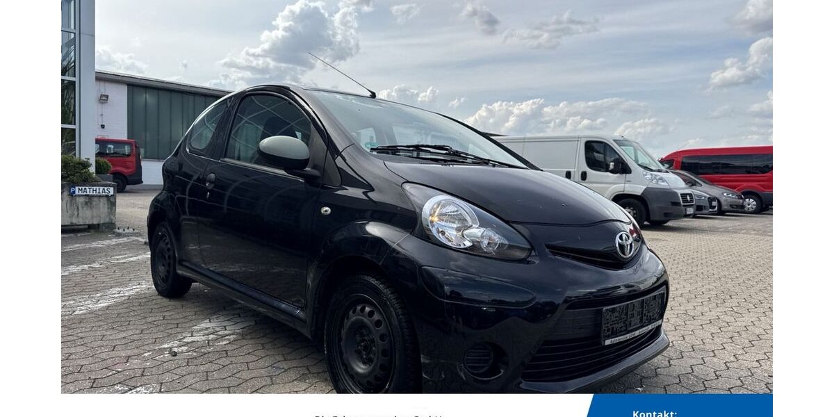 Toyota Aygo (X) 158.000 km 1.388 &euro; Rheinbach 53359