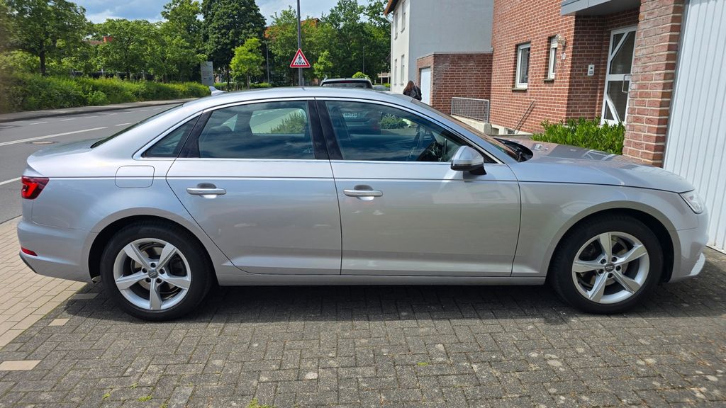 Audi A4 79.000 km 26.990 &euro; Rheda-Wiedenbrück 33378
