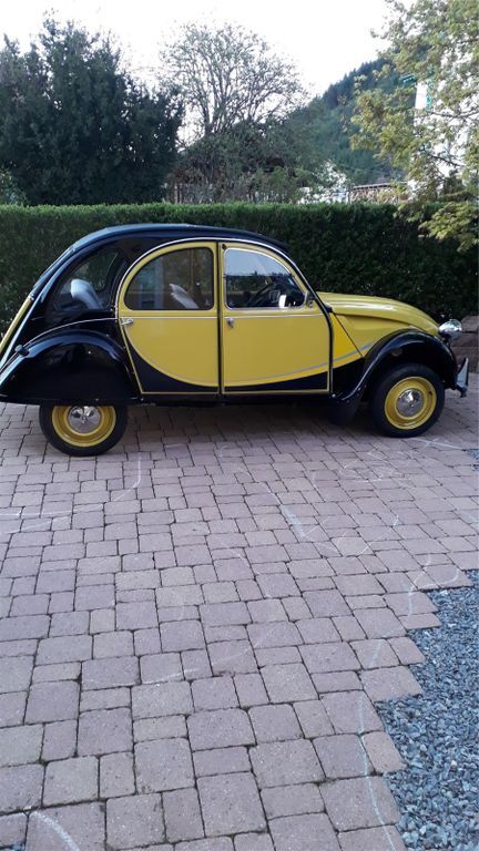 2 CV