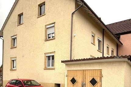 Haus Hilzingen - 8 Zimmer, 200 m&sup2;, 580.000&euro; | Angebot:25400930