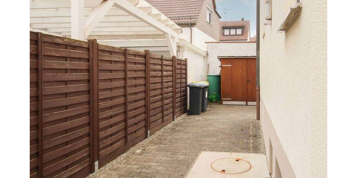 Etagenwohnung Reutlingen Weststadt - 3 Zimmer, 78 m&sup2;, 189.000&euro; | Angebot:26307595