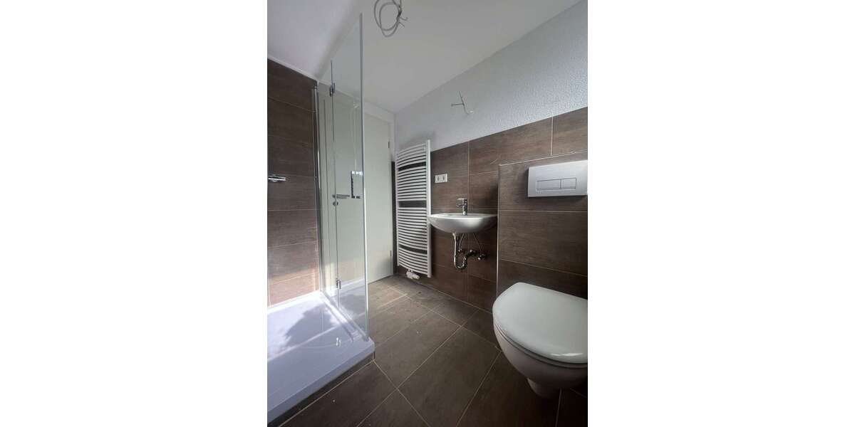 Helle 3-Zimmer-Dachgeschosswohnung in St. Ingbert-Rentrisch ( Saniert) - 3- Saarbrücken | Angebot:27111787