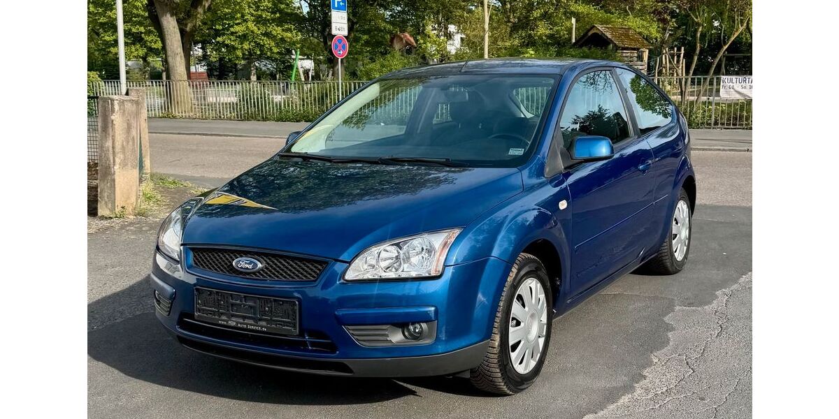 Ford Focus 118.000 km 2.599 &euro; Kassel 34123
