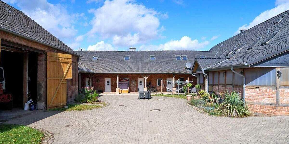 Bauernhaus, Landhaus Wittstock/Dosse Biesen - 1 Zimmer, 515 m&sup2;, 895.000&euro; | Angebot:25743001