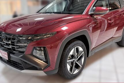 Hyundai TUCSON 2.500 km 30.600 &euro; Barßel 26676