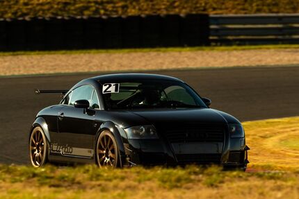 Audi TT 177.000 km 9.949 &euro; Neustadt 31535