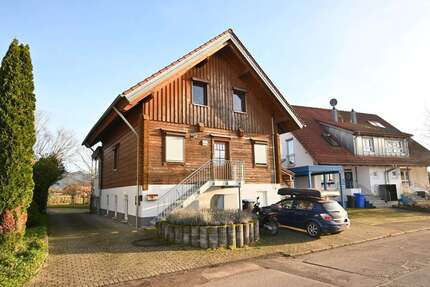 Haus zum Kaufen in Emmendingen 875.000 € 193.8 m² 7 zimmer