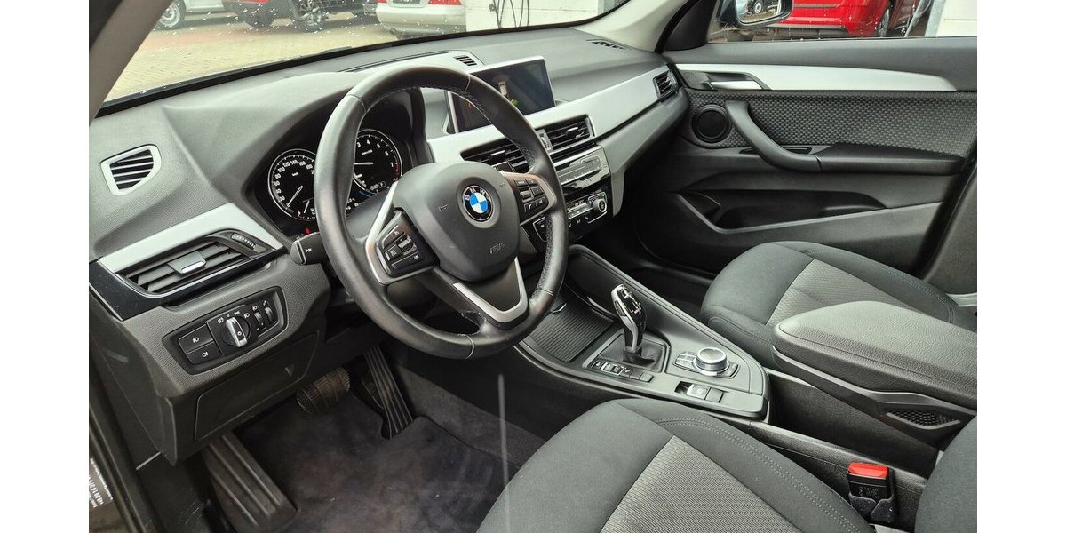 BMW X1 sDrive 18 i Advantage Automatic,Navi 68.650 km 21.690 &euro; Rodgau 63110