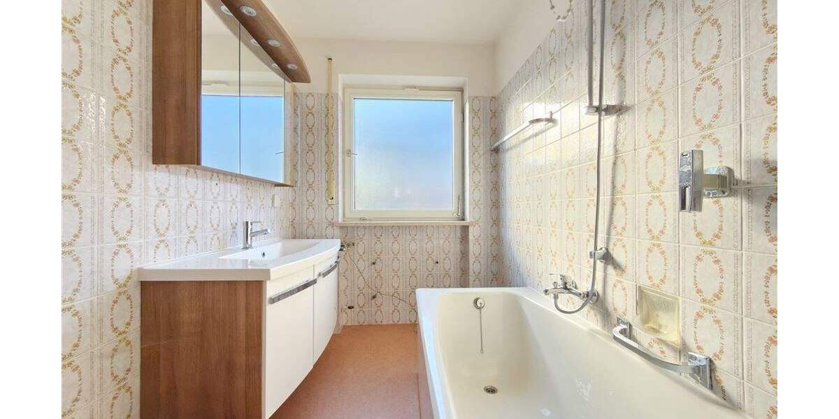 Mehrfamilienhaus, Wohnhaus Oberstaufen - 5 Zimmer, 165 m&sup2;, 850.000&euro; | Angebot:25836826