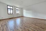 Dachgeschoßwohnung Zwickau - 3 Zimmer, 71 m&sup2;, 448&euro; | Angebot:25362054