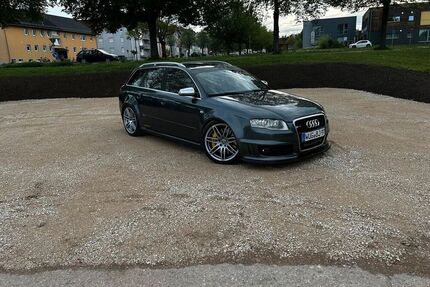Audi RS4