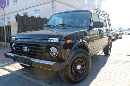Lada Taiga