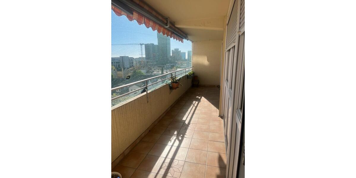 Etagenwohnung Offenbach am Main - 4 Zimmer, 115 m&sup2;, 1.881&euro; | Angebot:26416783