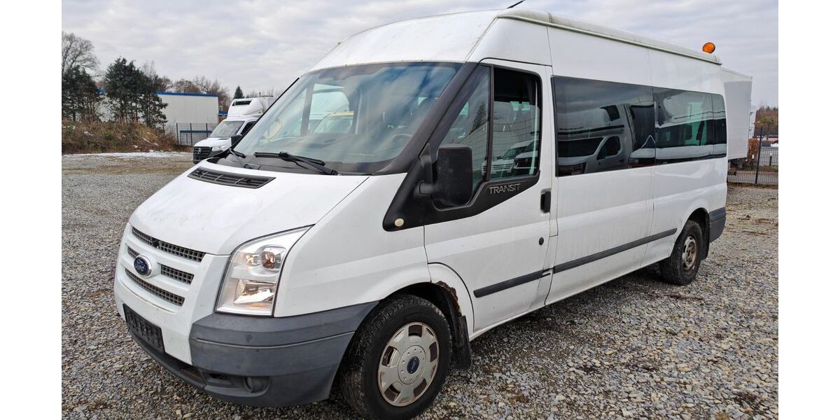 Ford Transit 282.100 km 5.900 &euro; Paderborn 33100