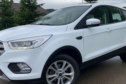 Ford Kuga 53.600 km 12.890 &euro; Willmering 93497