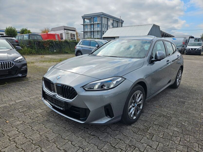 BMW 120 8.464 km 31.699 € Rosenheim 83026