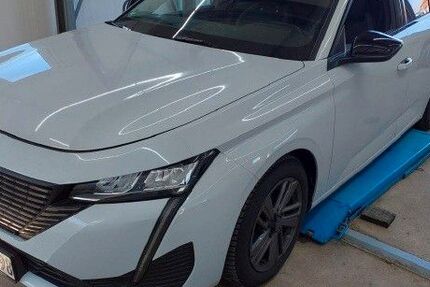 Peugeot 308 21.500 km 18.550 &euro; Bad Langensalza 99947