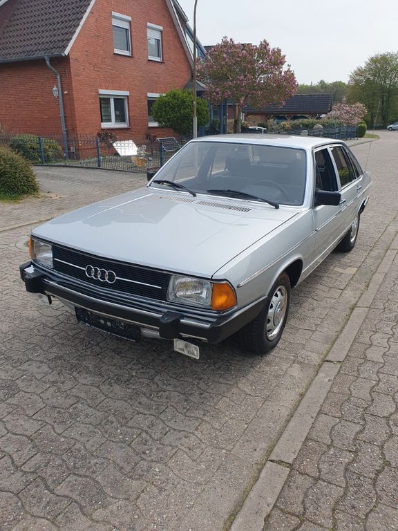 100