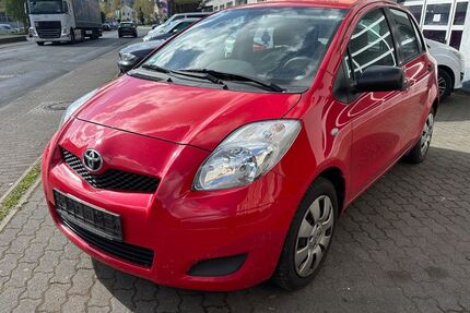 Toyota Yaris 240.000 km 2.500 &euro; Wertheim am Main 97877