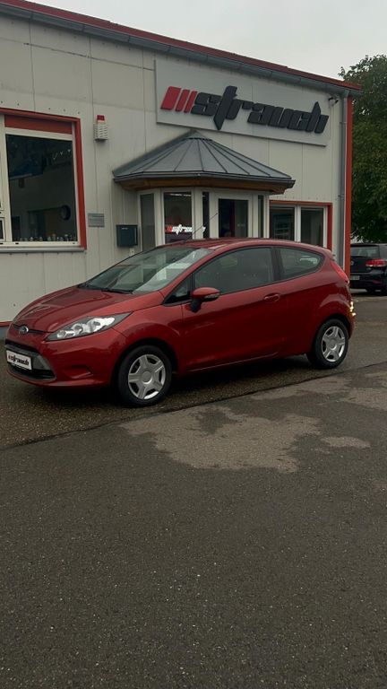 Ford Fiesta 48.800 km 5.480 € Geisingen 78187