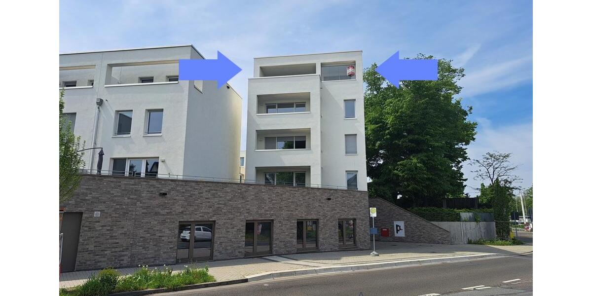 Penthousewohnung mit vier Zimmern und zwei TG-Plätzen in Hechtsheim 4.5 zimmer