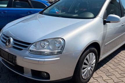 VW Golf 253.000 km 3.299 &euro; Elz 65604