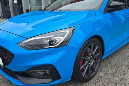 Ford Focus 76.800 km 24.780 € Neuwied 56566
