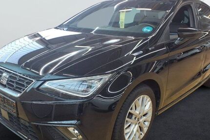 Seat Ibiza 9.616 km 21.970 € Barntrup 32683