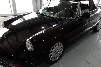 Alfa Romeo Spider 69.200 km 28.900 &euro; Mönchweiler 78087