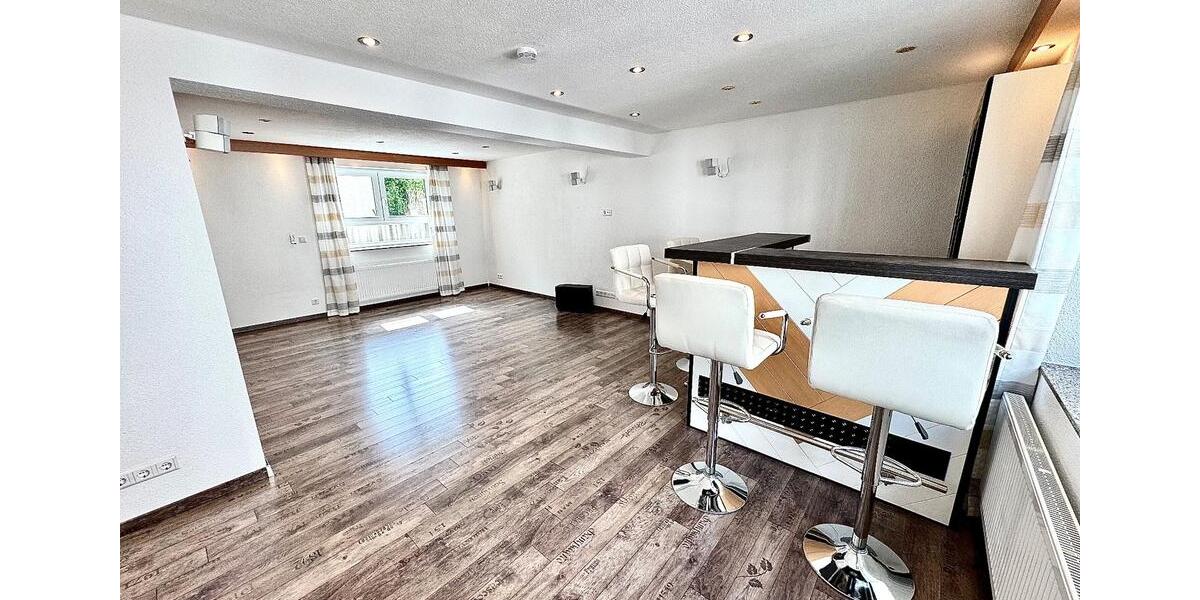 Reihenhaus Schramberg - 4 Zimmer, 144 m&sup2;, 1.120&euro; | Angebot:26296304