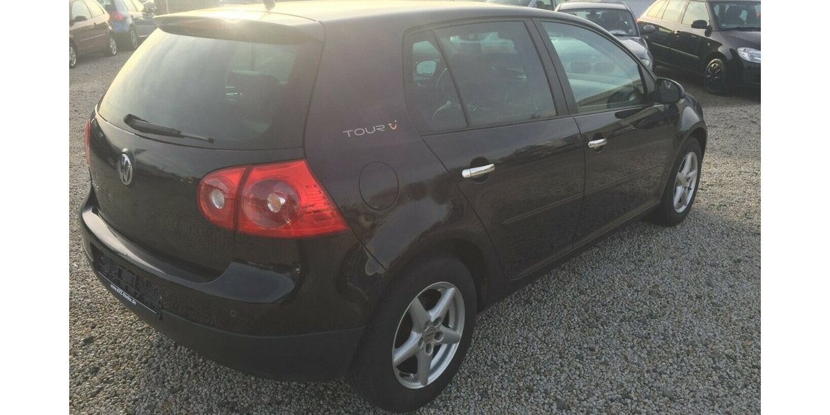 VW Golf Tour Edition,el.SD..Klima,Sitzheiz.,Tüv Neu! 200.000 km 2.999 &euro; Himmelkron 95502