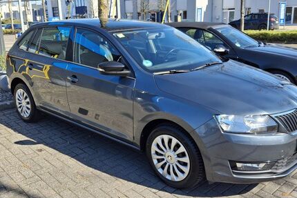 Skoda Rapid 124.300 km 9.600 &euro; Münster 48145