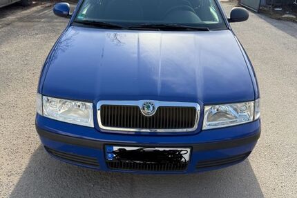 Skoda Octavia 178.000 km 2.100 &euro; Berlin 10999