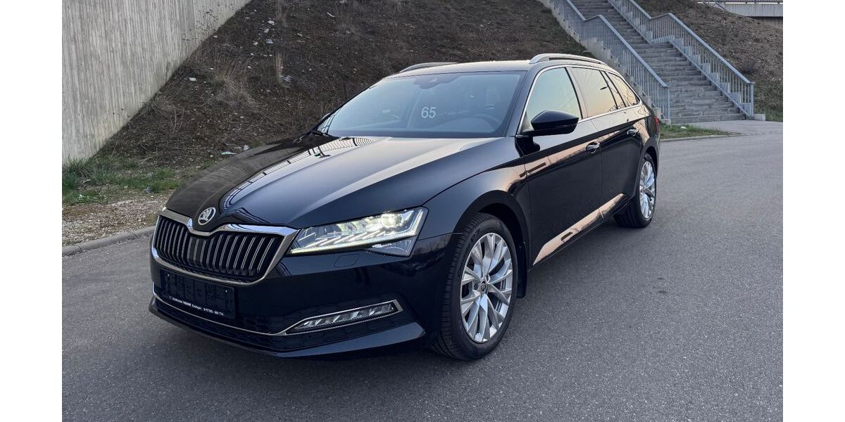 Skoda Superb 53.500 km 36.000 &euro; Essingen­­­ 73457