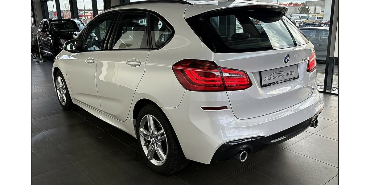 BMW 218 Active Tourer d M Sport LED Navi Assist. 122.000 km 15.290 &euro; Stade 21682