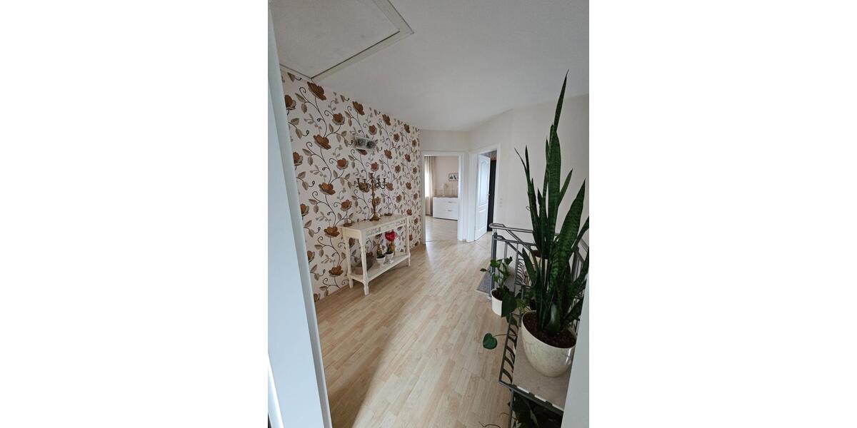 Einfamilienhaus Oldendorf - 5 Zimmer, 145 m&sup2;, 450.000&euro; | Angebot:23558953