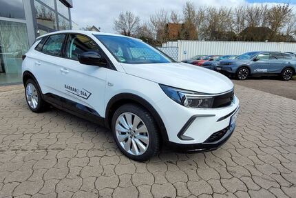 Opel Grandland (X) 5.637 km 25.850 &euro; Artern 06556