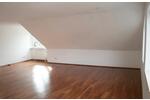 Top gepflegte 3-Zimmer DG-Wohnung mit EBK und Balkon